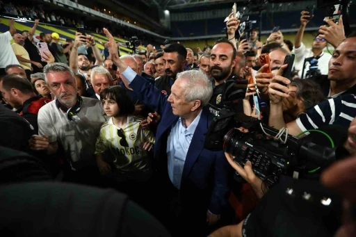 Aziz Yıldırım: "Gerekli olan takviyeler neyse 15 g&uuml;n i&ccedil;inde muhakkak yapacağız"
