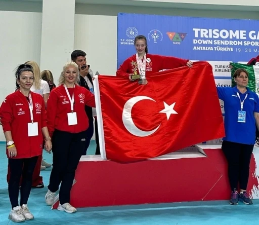 Azmin, inancın ve başarının adı: S&uuml;meyye Uruk
