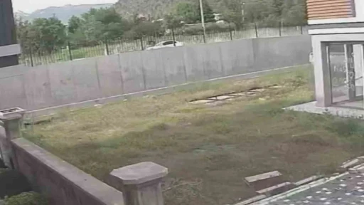 Baba-oğulun yaralandığı trafik kazası kamerada
