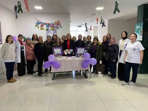 Babaeski&rsquo;de kadınlar kanser taramasından ge&ccedil;ti
