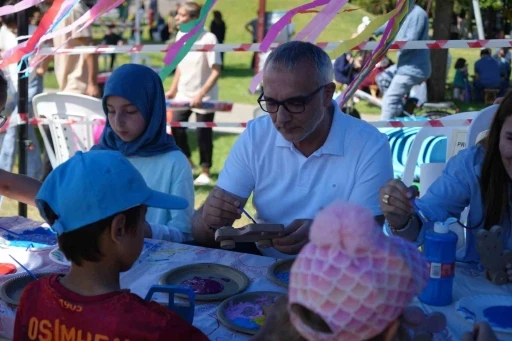 Babalar &ccedil;ocuklarıyla &ouml;zel g&uuml;n&uuml;n tadını &ccedil;ıkardı
