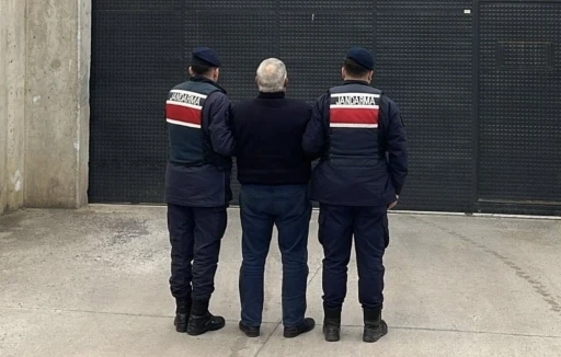 Bafra&rsquo;da uyuşturucudan aranan h&uuml;k&uuml;ml&uuml; yakalandı
