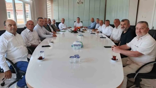 Bafra&rsquo;da ziraat odası başkanlarından buğday ve arpa fiyatı a&ccedil;ıklaması
