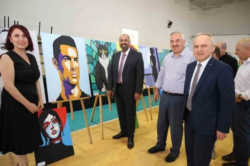 Bafra Fen Lisesi&rsquo;nde sanat r&uuml;zgarı: 106 eser sergilendi
