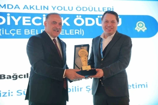 Bağcılar Belediyesi’ne &quot;Ulaşımda Aklın Yolu&quot; ödülü
