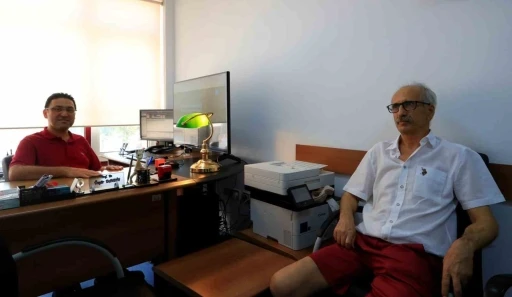 Bağırsak kanseri ve y&uuml;zlerce polip tek ameliyatta tedavi edildi
