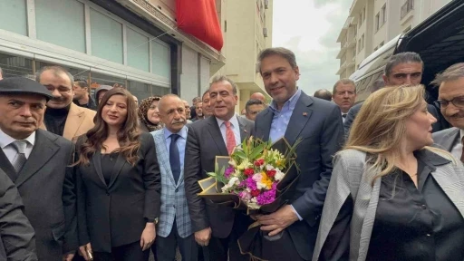 Bakan Bayraktar MHP Eskişehir İl Başkanlığı&rsquo;nı ziyaret etti
