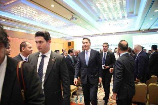 Bakan Bayraktar: "2026 yılı r&uuml;zgarın yılı olacak"
