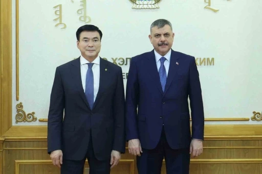 Bakan &Ccedil;ift&ccedil;i, Moğolistan İ&ccedil;işleri ve Adalet Bakanı Sainbuyan Amarsaikhan ile g&ouml;r&uuml;şt&uuml;
