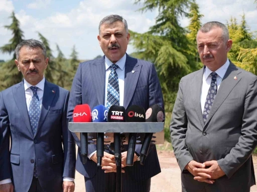 Bakan &Ccedil;ift&ccedil;i: "T&uuml;rkiye&rsquo;de sahipsiz sokak hayvanlarının y&uuml;zde 92,35&rsquo;i artık barınaklarda"
