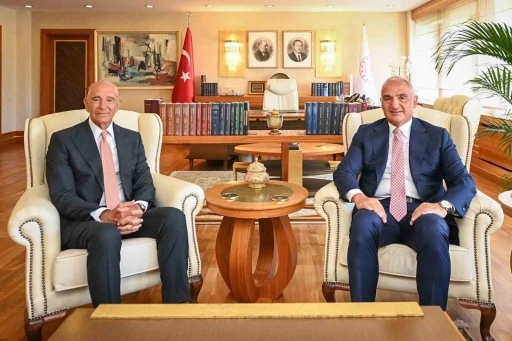 Bakan Ersoy, ABD&rsquo;nin Ankara B&uuml;y&uuml;kel&ccedil;isi Tom Barrack&rsquo;ı ağırladı
