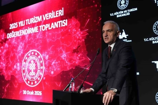 Bakan Ersoy: "2025 turizm geliri 65,2 milyar dolar"
