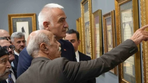 Bakan Ersoy: "Fuadname, hat ve ebruda &ccedil;ok geniş bir penceredir"
