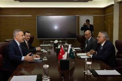 Bakan Fidan, Azerbaycanlı ve Pakistanlı mevkidaşlarıyla g&ouml;r&uuml;şt&uuml;
