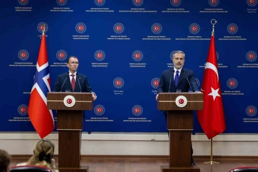 Bakan Fidan: &quot;Açlık ne bir silah ne bir siyasi pazarlık unsuru ne de bir cezalandırma aracı olarak kullanılamaz&quot;
