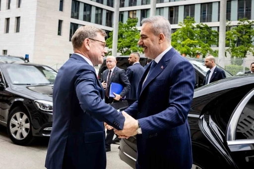 Bakan Fidan: "İsrail&rsquo;in K&uuml;resel Sumud Filosu&rsquo;na m&uuml;dahalesi korsanlıktır"
