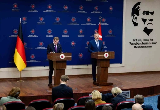 Bakan Fidan: &quot;Türkiye gibi bir güç, Avrupa gibi bir güçle birleştiği zaman bizim birliğimizden bir süper gücün ortaya çıkması mümkün&quot;
