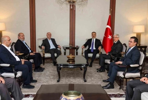 Bakan Fidan: &quot;Türkiye’nin önceliği Gazze’deki katliamın durdurulması, insani yardımların bir an evvel ulaştırılması&quot;

