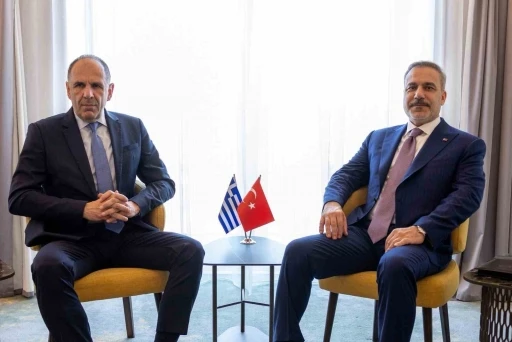 Bakan Fidan, Yunan mevkidaşı Gerapetritis ile g&ouml;r&uuml;şt&uuml;
