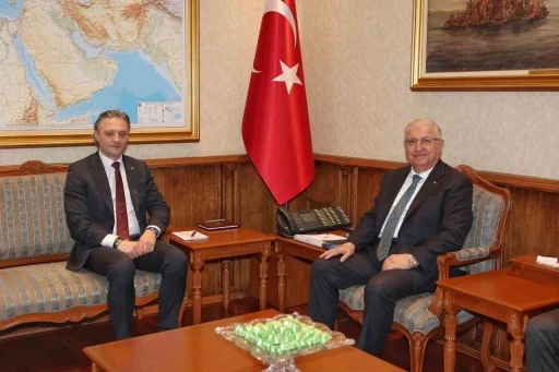 Bakan G&uuml;ler, Polonya Devlet Bakanı ve Milli G&uuml;venlik Kurulu B&uuml;rosu Başkanı Grodecki ile g&ouml;r&uuml;şt&uuml;
