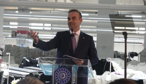 Bakan Kacır: &quot;Suriye’yi yeniden ayağa kaldıracağız&quot;
