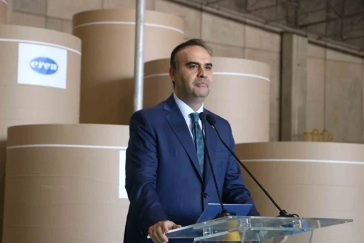 Bakan Kacır: "T&uuml;rkiye, &Ccedil;in&rsquo;den sonra en g&uuml;&ccedil;l&uuml; ihracat&ccedil;ı &uuml;lkelerden biri"

