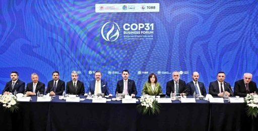 Bakan Kurum: "COP31&rsquo;e iş d&uuml;nyamızın m&uuml;hr&uuml;n&uuml; vurmak i&ccedil;in kolları sıvıyoruz"

