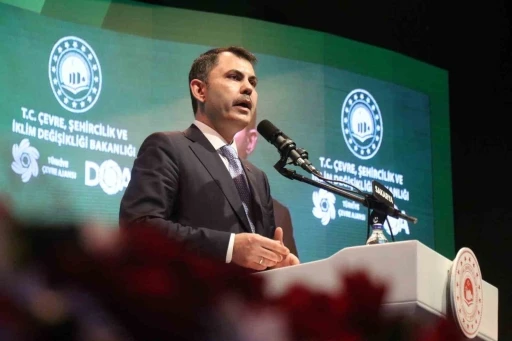 Bakan Murat Kurum: &quot;Depremin bu ülke için bir beka meselesi olduğunu düşünüyorsak hep birlikte mücadele etmek zorundayız&quot;

