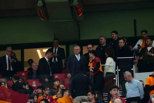 Bakan Osman Aşkın Bak, Galatasaray - Juventus ma&ccedil;ını izledi
