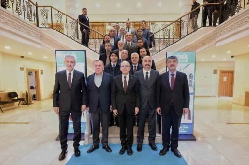 Bakan Şimşek Midyat&rsquo;ı ziyaret etti
