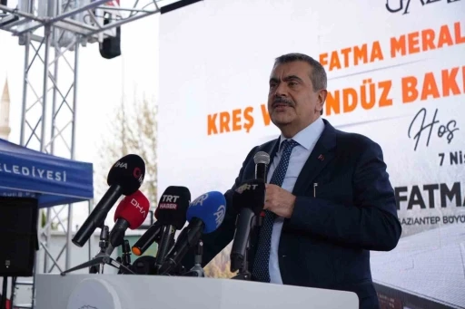 Bakan Tekin: "Eğitime uygunluğunu tespit etmediğimiz yerlerde &ccedil;ocuklarımızın vakit ge&ccedil;irmelerine m&uuml;saade edemeyiz"

