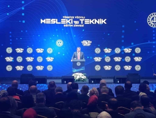 Bakan Tekin: &quot;Meslek 5.0 bir zihniyet değişimini temsil etmektedir&quot;
