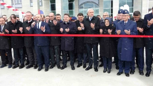 Bakan Tunç: &quot;Yeni Adliye binası, hızlı ve etkin hizmetin teminatı olacak&quot;
