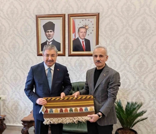 Bakan Uraloğlu, Eskişehir Valiliği&rsquo;ni ziyaret etti
