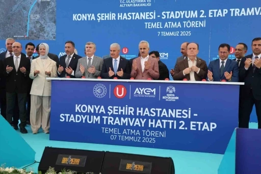 Bakan Uraloğlu: &quot;Konya’nın kent içi raylı sistem ağını; 27.7 kilometreden 134 km’ye yükseltmiş olacağız&quot;

