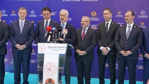 Bakan Uraloğlu: "Tokat-Niksar yolundaki t&uuml;m &ccedil;alışmalarımızı 2027 yılında tamamlamayı hedefliyoruz"
