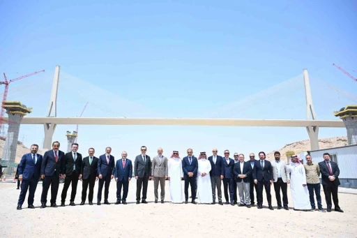 Bakan Uraloğlu, Suudi Arabistan&rsquo;da
