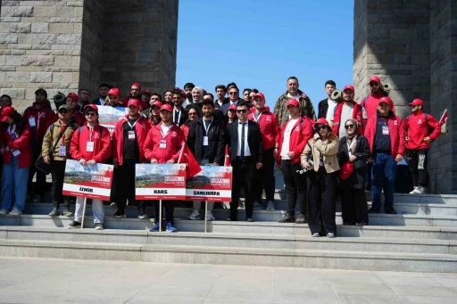 Bakan Yardımcısı Koçoğlu: &quot;Millet olma bilincimizi diri tuttuğumuz müddetçe, bu topraklarda daima şehitlerimizin ruhu yaşayacaktır&quot;
