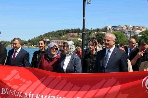 Bakan Yardımcısı Yenigün, &quot;Aileleri güçlendirmek, Türkiye’nin geleceğini güçlendirmek olarak düşünüyoruz&quot;
