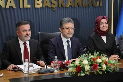 Bakan Yumaklı: "459 su ve sulama tesisi i&ccedil;in 110 milyar liralık yatırım yapılacak"
