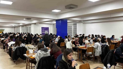 Bala Hatun Yurdu&rsquo;nda iftar bereketi
