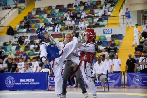 Balıkesir&rsquo;de 2025, Gen&ccedil;lik ve Sporun zirve yılı oldu
