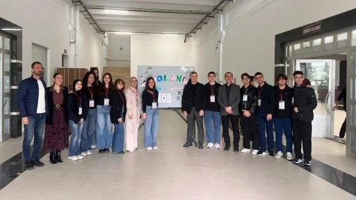 Balıkesir&rsquo;de Gen&ccedil;Bizz Lise Girişimcilik Programı d&uuml;zenlendi
