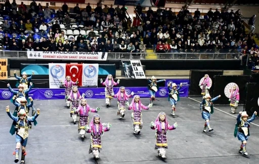Balıkesir&rsquo;de Halk Oyunları İl Birinciliği yapıldı
