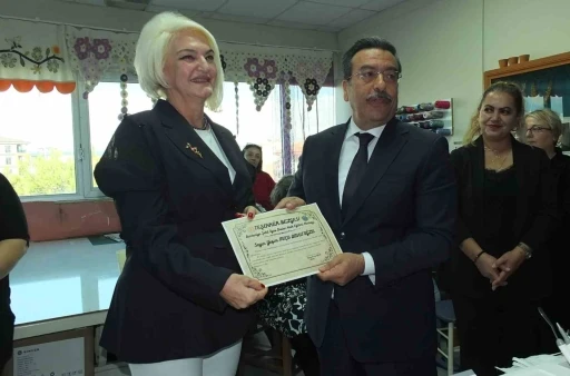 Balıkesir’de kadın hayırsevere Kaymakam teşekkürü
