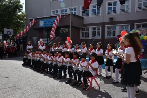 Balıkesir’de okullarda ders zili çaldı

