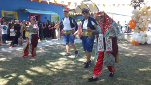 Balıkesir’de özel gençlerin gösterileri göz kamaştırdı
