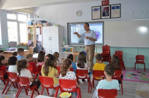 Balıkesir’de &quot;Sağlıklı Çocuk, Sağlıklı Gelecek&quot; çocuklara tanıtıldı
