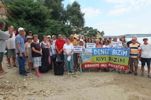 Balıkesir&rsquo;de vatandaşlar kıyı işgaline tepki g&ouml;sterdi
