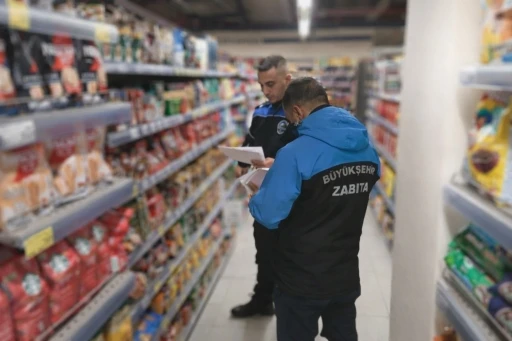 Balıkesir&rsquo;de zabıtadan yılbaşı &ouml;ncesi yoğun denetim
